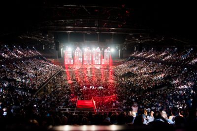 Clouseau danst @ Sportpaleis, picture 75, photographed by Dimitri Vanlommel - FrontView Magazine