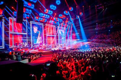 Clouseau danst @ Sportpaleis, picture 100, photographed by Dimitri Vanlommel - FrontView Magazine