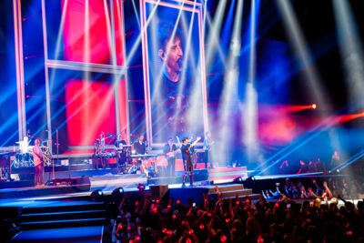 Clouseau danst @ Sportpaleis, picture 102, photographed by Dimitri Vanlommel - FrontView Magazine