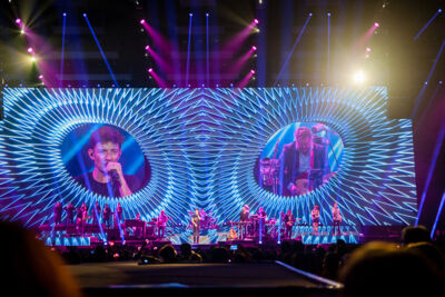 Clouseau danst @ Sportpaleis, picture 103, photographed by Dimitri Vanlommel - FrontView Magazine