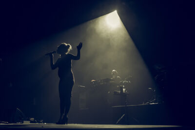 Selah Sue @ 013, picture 1, photographed by Dorien Goetschalckx - FrontView Magazine
