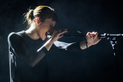 Trixie Whitley @ Het Depot, picture 13, photographed by Jan van Hecke - FrontView Magazine