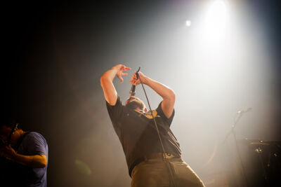 Clutch @ AB, picture 9, photographed by Magali Decamps - FrontView Magazine