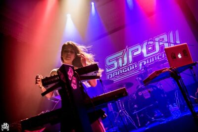 Super Dragon Punch @ Bimfest, picture 5, photographed by Luc Luyten - FrontView Magazine