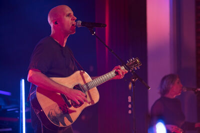 Milow @ De Roma, foto 5, foto's door Frank Lambrechts - FrontView Magazine