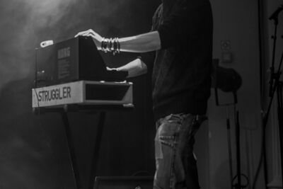 Struggler @ Bimfest, picture 4, photographed by Luc Luyten - FrontView Magazine