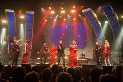 Première Winterrevue 2016 @ Theater Elckerlyc, foto 36, foto's door Goele Bormans - FrontView Magazine