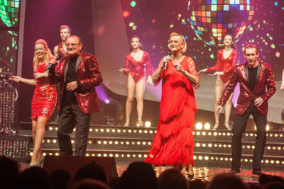 Première Winterrevue 2016 @ Theater Elckerlyc, foto 50, foto's door Goele Bormans - FrontView Magazine