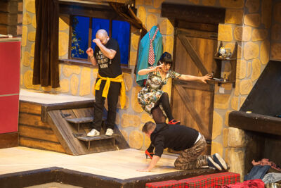 Twee broers en een halve @ echt Antwaarps teater, foto 61, foto's door Goele Bormans - FrontView Magazine
