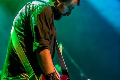 Peter Hook & the Light @ Depot Leuven, picture 21, photographed by Luc Luyten - FrontView Magazine