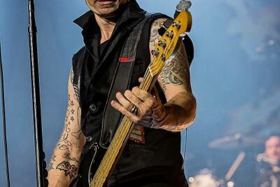 Green Day @ Vorst Nationaal, picture 33, photographed by Edwin Houdevelt - FrontView Magazine