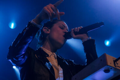 Tegan and Sara @ Trix, picture 2, photographed by Dieter  Boone - FrontView Magazine