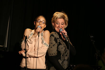 Hotel Vocal - Sandrine @ Fakkeltheater - Theatercafe, foto 3, foto's door dirk janssens - FrontView Magazine