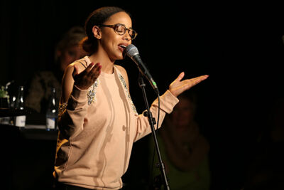 Hotel Vocal - Sandrine @ Fakkeltheater - Theatercafe, foto 7, foto's door dirk janssens - FrontView Magazine