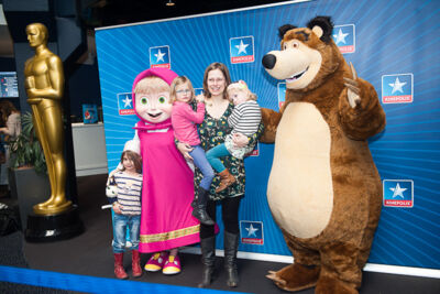 Première Masha en de Beer naar de bioscoop! @ Kinepolis Antwerpen, picture 6, photographed by Goele Bormans - FrontView Magazine