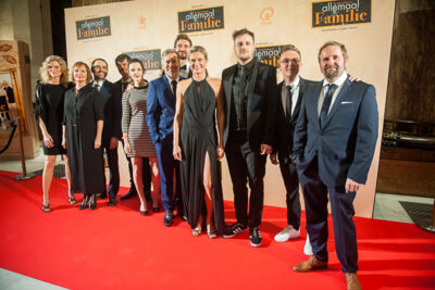 Première Allemaal Familie @ Koningin Elisabethzaal, foto 30, foto's door Goele Bormans - FrontView Magazine