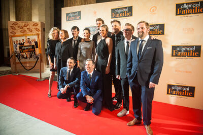 Première Allemaal Familie @ Koningin Elisabethzaal, foto 33, foto's door Goele Bormans - FrontView Magazine