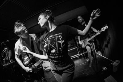 July Talk @ Trix, picture 15, photographed by Dorien Goetschalckx - FrontView Magazine