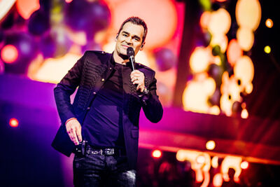 Holland Zingt Hazes 2017 @ Ziggo Dome, foto 1, foto's door Elke Briers - FrontView Magazine