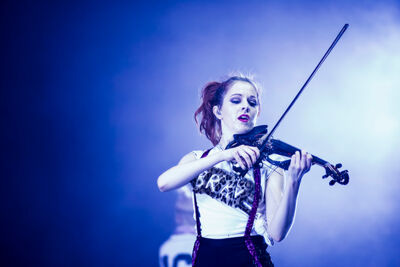 Lindsey Stirling @ Stadsschouwburg, foto 15, foto's door Jef Peeters - FrontView Magazine