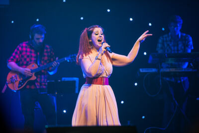 Musical zingt 90's @ theater Elckerlyc, picture 73, photographed by Goele Bormans - FrontView Magazine