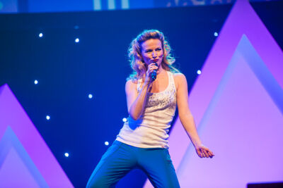 Musical zingt 90's @ theater Elckerlyc, picture 75, photographed by Goele Bormans - FrontView Magazine