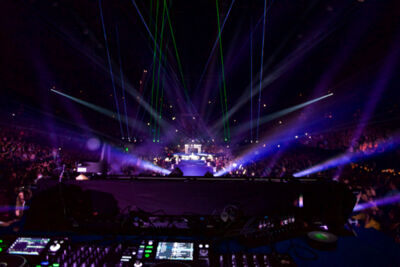 MNM Back to the 90's & 00's 2017 @ Sportpaleis, picture 3, photographed by Bart Baevegems - FrontView Magazine