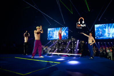 MNM Back to the 90's & 00's 2017 @ Sportpaleis, picture 61, photographed by Bart Baevegems - FrontView Magazine