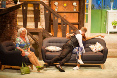 Heur huis is onzen thuis @ echt Antwaarps teater, foto 30, foto's door Goele Bormans - FrontView Magazine