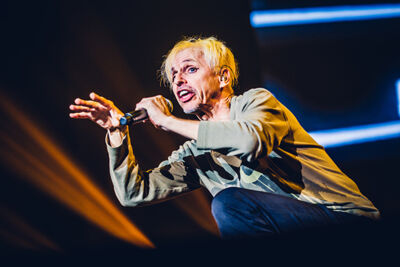 I love the 90's @ Ethias Arena, picture 20, photographed by Elke Briers - FrontView Magazine