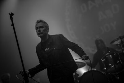 The Jesus and Mary Chain @ AB Brussel, picture 4, photographed by Luc Luyten - FrontView Magazine