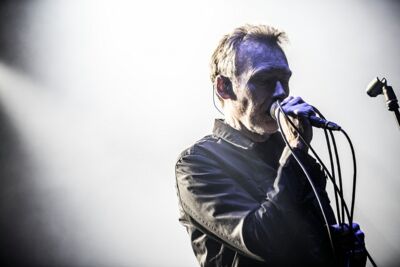 The Jesus and Mary Chain @ AB Brussel, picture 7, photographed by Luc Luyten - FrontView Magazine