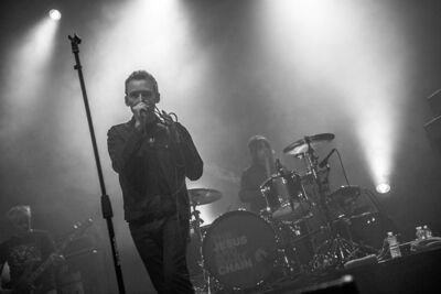 The Jesus and Mary Chain @ AB Brussel, picture 16, photographed by Luc Luyten - FrontView Magazine