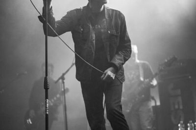 The Jesus and Mary Chain @ AB Brussel, picture 25, photographed by Luc Luyten - FrontView Magazine