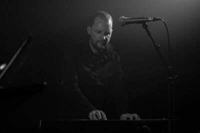Stijn Meuris, CD Voorstelling 'Vigilant' @ AB Club, picture 25, photographed by Alex Wyckmans - FrontView Magazine