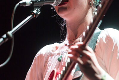 Meshell Ndegeocello + Roselien @ Het Depot, picture 2, photographed by Jan van Hecke - FrontView Magazine