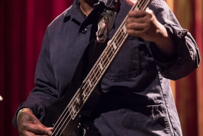 Meshell Ndegeocello + Roselien @ Het Depot, picture 14, photographed by Jan van Hecke - FrontView Magazine