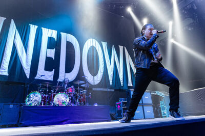 Shinedown @ Sportpaleis, picture 20, photographed by Edwin Houdevelt - FrontView Magazine