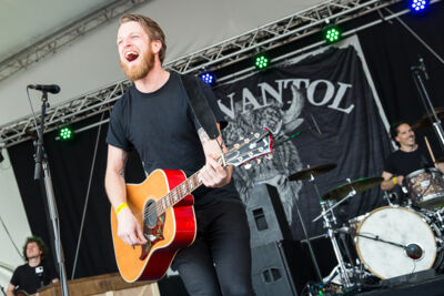 Tim Vantol @ Groezrock 2017, picture 3, photographed by Dorien Goetschalckx - FrontView Magazine