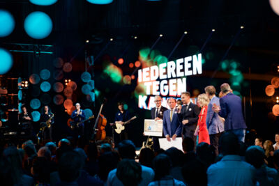 iedereen tegen kanker live show @ videohouse Studio 7, foto 1, foto's door Bart Baevegems - FrontView Magazine