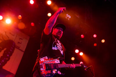 Pennywise @ Groezrock 2017, foto 2, foto's door Dorien Goetschalckx - FrontView Magazine