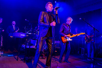 Soulsister @ De Casino, picture 1, photographed by dirk janssens - FrontView Magazine
