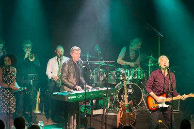 Soulsister @ De Casino, picture 16, photographed by dirk janssens - FrontView Magazine