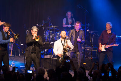 Soulsister @ De Casino, picture 22, photographed by dirk janssens - FrontView Magazine