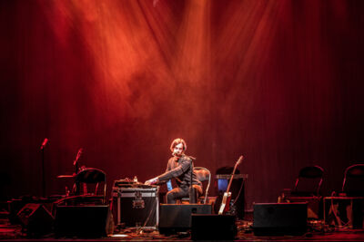 Will Samson & ILLUMININE @ Het Depot, picture 6, photographed by Raf Degeest - FrontView Magazine