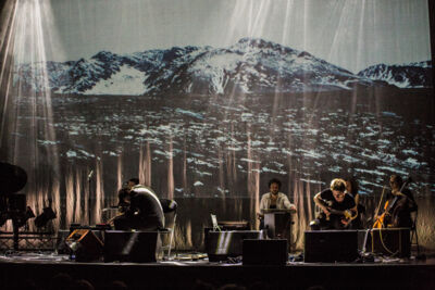Will Samson & ILLUMININE @ Het Depot, picture 14, photographed by Raf Degeest - FrontView Magazine