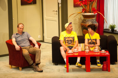 Première Ik wil maar ik kan niet @ echt Antwaarps teater, picture 15, photographed by Goele Bormans - FrontView Magazine