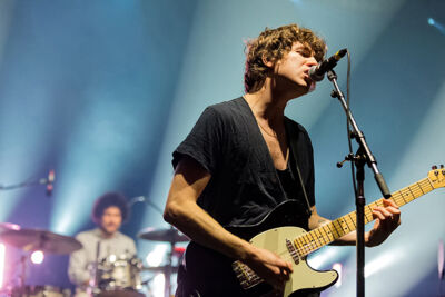 The Kooks @ Ancienne Belgique, picture 1, photographed by Edwin Houdevelt - FrontView Magazine