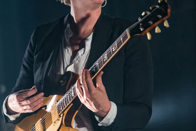 The Kooks @ Ancienne Belgique, picture 6, photographed by Edwin Houdevelt - FrontView Magazine