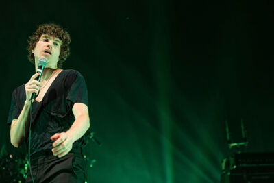 The Kooks @ Ancienne Belgique, picture 18, photographed by Edwin Houdevelt - FrontView Magazine